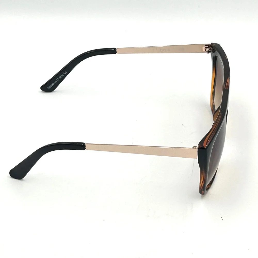 Quay Australia OTL II Sunglasses Womens Oversized Tortoise Fade Rose Gold Glam